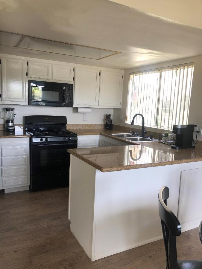 בייקרספילד Whispering Meadows Apartments מראה חיצוני תמונה