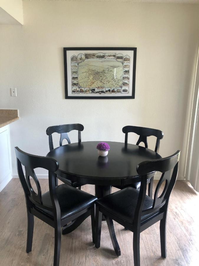 בייקרספילד Whispering Meadows Apartments מראה חיצוני תמונה