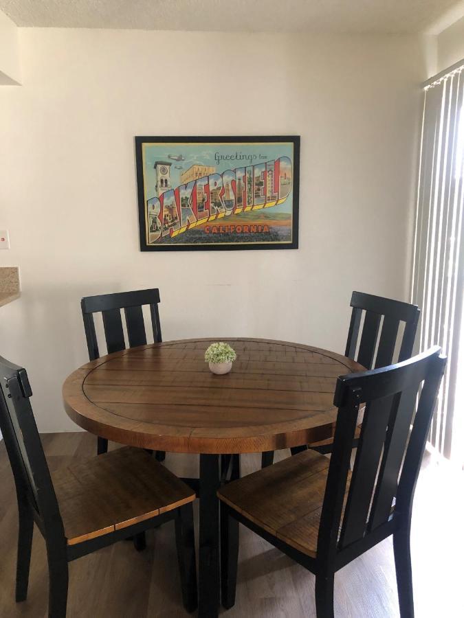 בייקרספילד Whispering Meadows Apartments מראה חיצוני תמונה