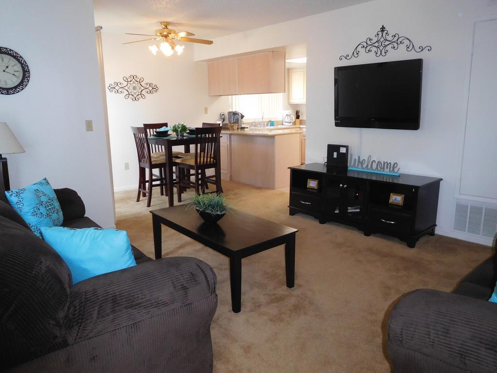 בייקרספילד Whispering Meadows Apartments מראה חיצוני תמונה